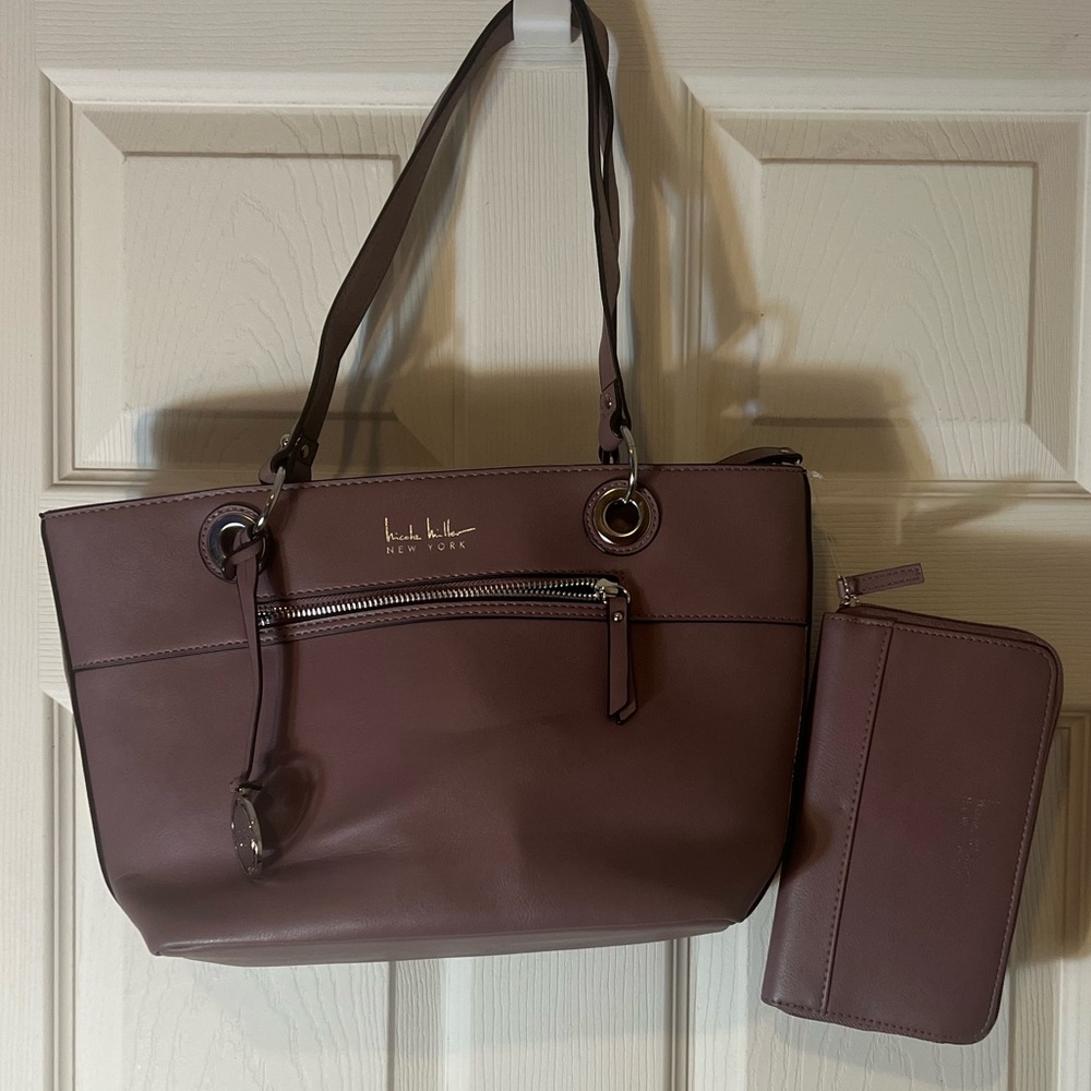 AA Aquarium Nicole Miller New York Purse And Wallet - New Women | Color: Purple